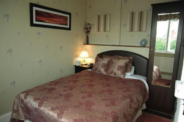 Moonraker House Hotel สแตรทฟอร์ด อะพอน เอวอน ห้อง รูปภาพ